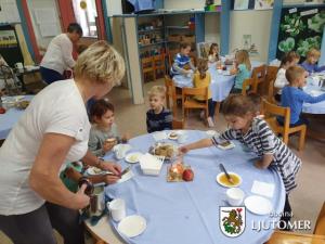Tradicionalni slovenski zajtrk v ljutomerski občini 8